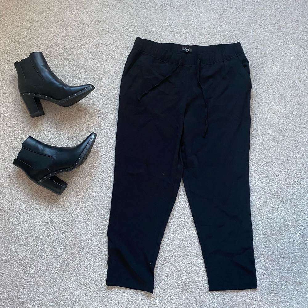 Loft Drawstring Pants π§π½ββοΈ - Picture 3 of 5